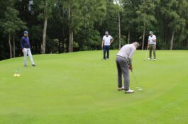 260612  1000 STROKES VOOR KOM OP TEGEN KANKER in Winge