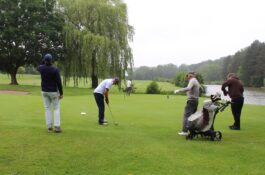 260612  1000 STROKES VOOR KOM OP TEGEN KANKER in Winge