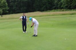 260612  1000 STROKES VOOR KOM OP TEGEN KANKER in Winge