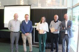 260612  1000 STROKES VOOR KOM OP TEGEN KANKER in Winge