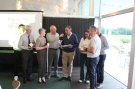 260612  1000 STROKES VOOR KOM OP TEGEN KANKER in Winge