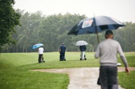 260612  1000 STROKES VOOR KOM OP TEGEN KANKER in Winge